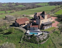 Exceptional estate +500 m² on 1.7 ha, panoramic views