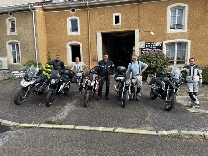 Photos 1 - Touristique - vends en direct  ancienne ferme avec 2 gites 3 Etoiles classe meuble de tourismes dans les Vosges