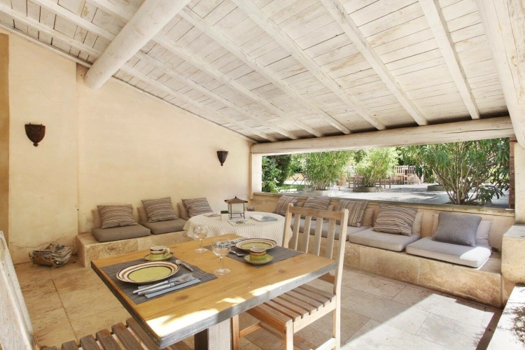 Photos 3 - Équestre - Exceptionnel – Domaine équestre de 25 hectares en Provence