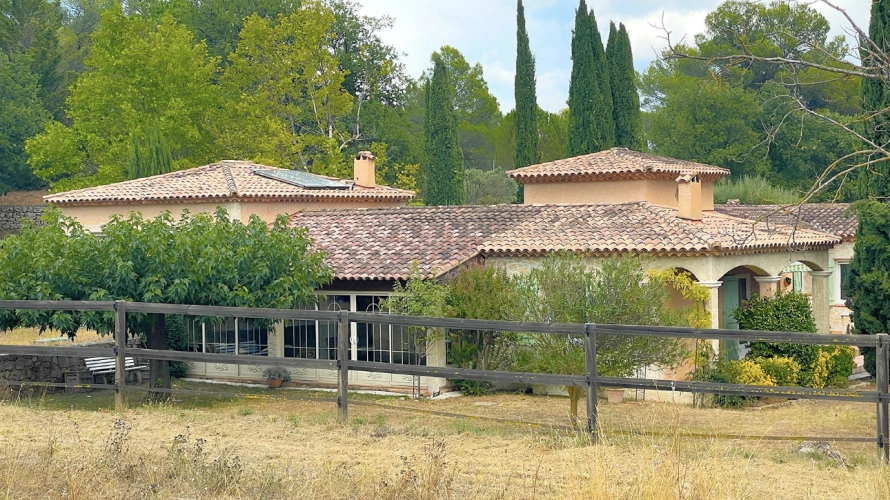 Photos 4 - Équestre - Var - Splendide propriété équestre bénéficiant de deux logements