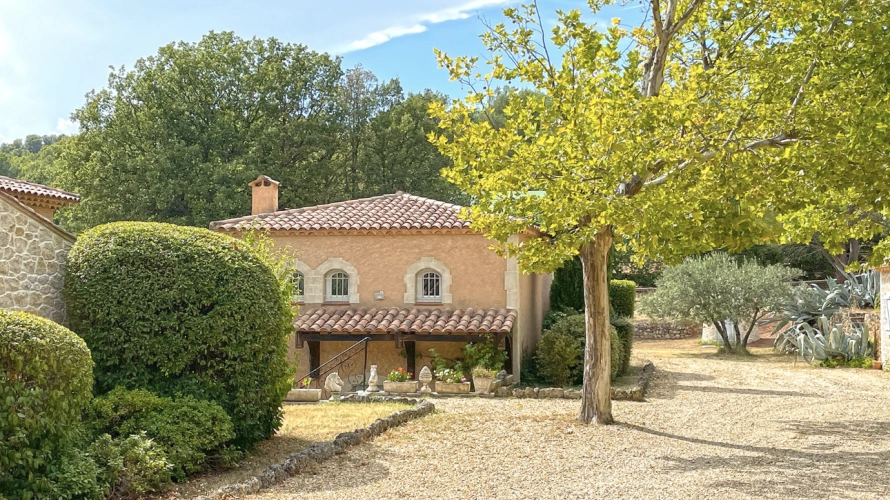 Photos 7 - Équestre - Var - Splendide propriété équestre bénéficiant de deux logements