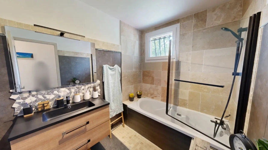 Photos 7 - Rurale - Maison traditionnelle de 105m2 évolutifs sur jolie parcelle boisée de 3.8 hectares proche Bazas