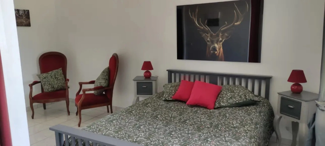 Photos 4 - Équestre - Sur plus de 14 hectares, important rendement locatif pour cet ensemble immobilier comprenant  plusieurs bâtiments à usage professionnel ainsi qu'une maison d'habitation