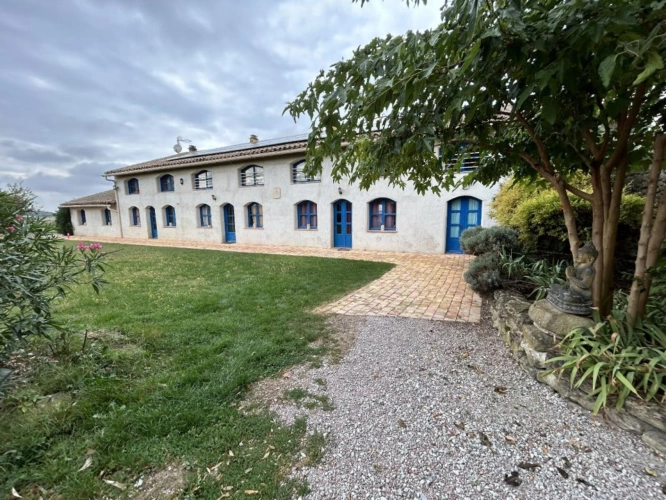 Photos 7 - Touristique - Propriété