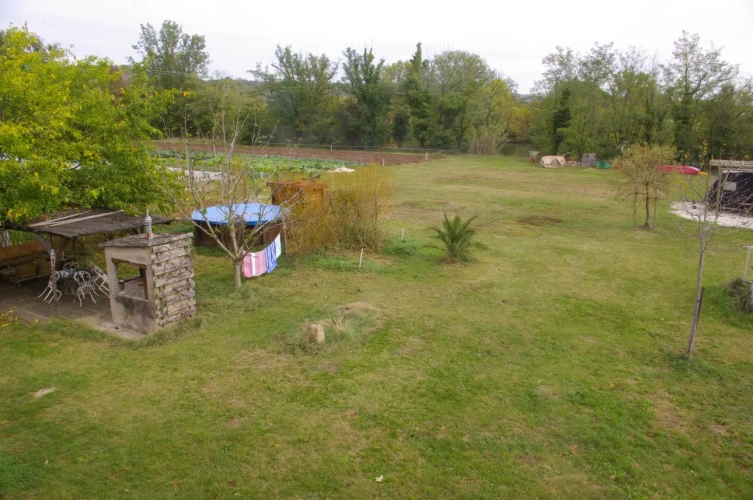 Photos 17 - Agricultural - Near Montauban Tarn et Garonne Farmhouse 1.50ha irrigated