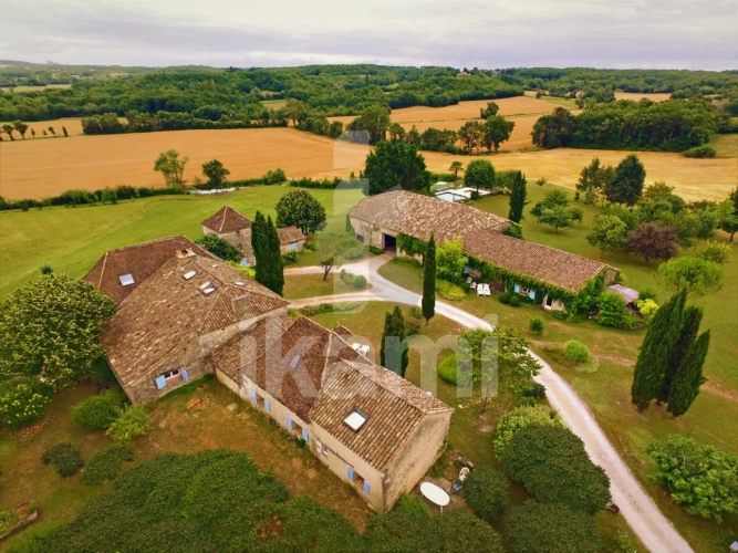 Photos 11 - Touristique - Ferme restaurée du 18ème siècle