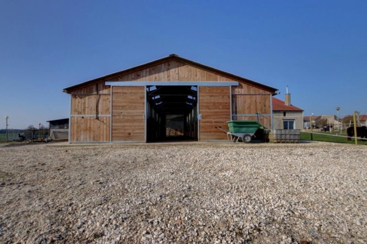 Photos 4 - Equestrian - Charmante propriété équestre sur 3,86 ha et maison de 225 m²