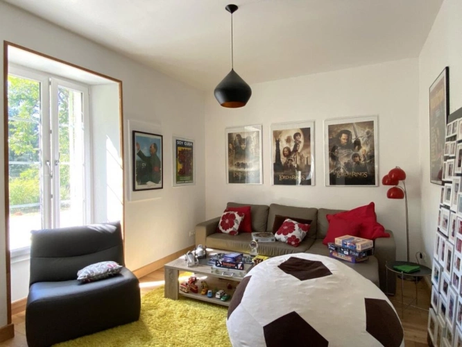 Photos 13 - Prestigious - House