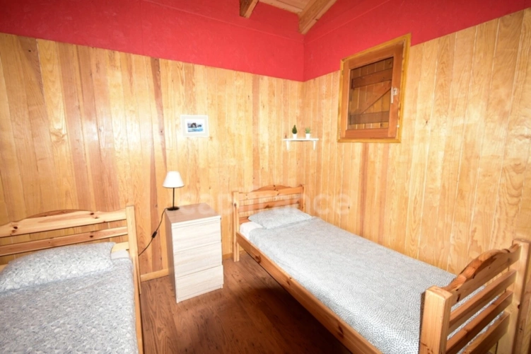 Photos 6 - Touristique - Dpt Corse (20), à vendre EVISA, ensemble de six chalets en bois avec terrasse sur terrain avec piscine et parking