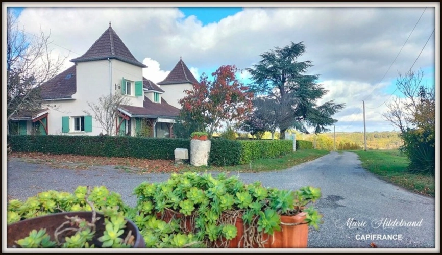 Photos 26 - Agricultural - Property of over 170m² - 4 bedrooms - outbuildings and 40 hectares of farmland