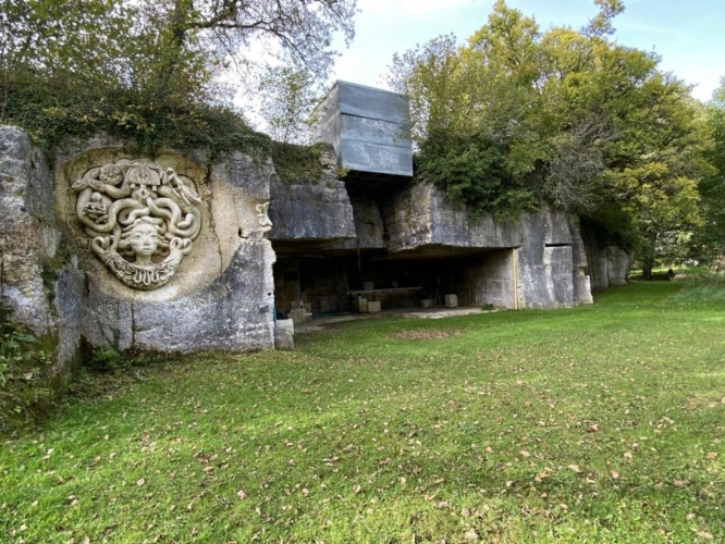 Photos 11 - Tourist - Property