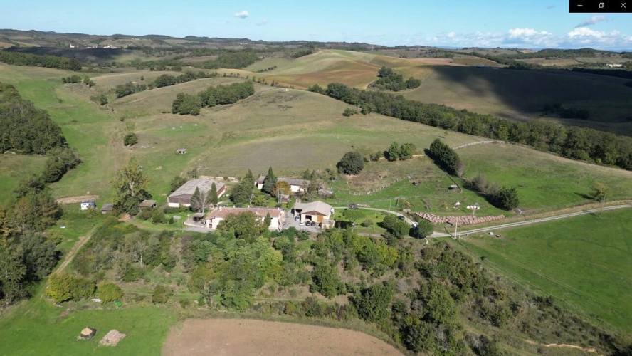 Photos 1 - Équestre - Domaine équestre de 60 hectares