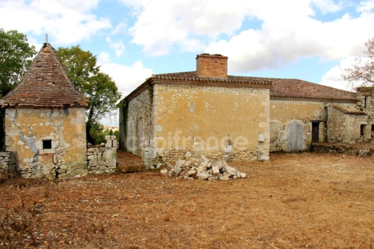 Photos 15 - Prestigious - Property comprising two pretty stone buildings (approximately 800 m2 in total) to be completely rest