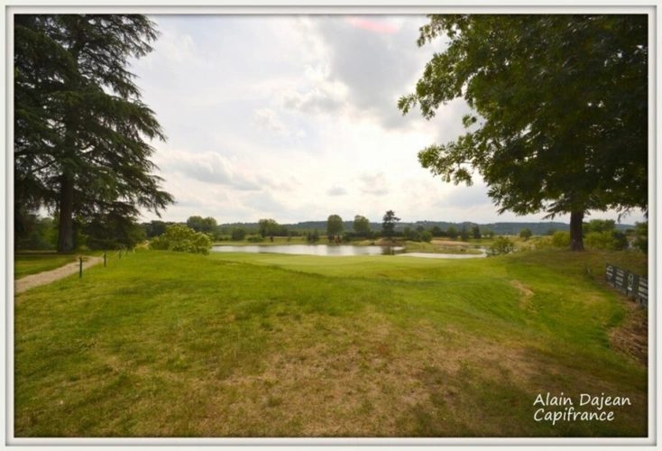 Photos 25 - Prestige - Dpt Lot et Garonne (47), à vendre Château du 17e Siècle aux portes d' AGEN - Terrain de 52 Hectares