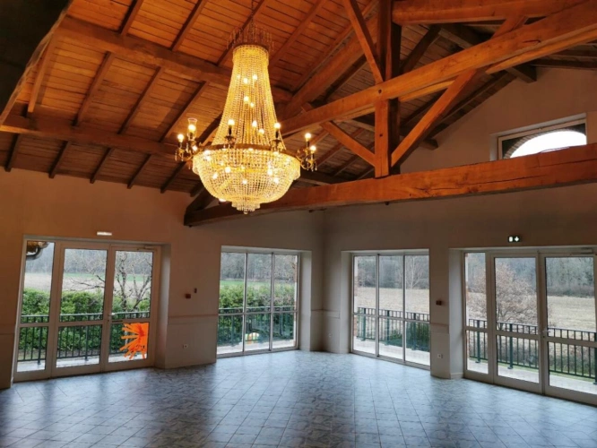 Photos 7 - Prestigious - Estate
