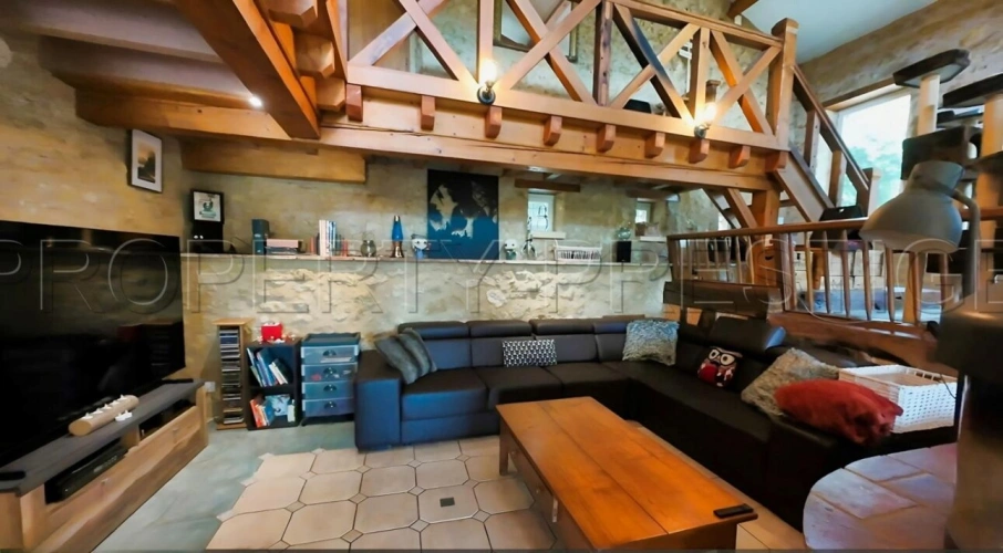 Photos 3 - Prestigious - GERS PROPRIETE PRESTIGIEUSE 35 HA LAC