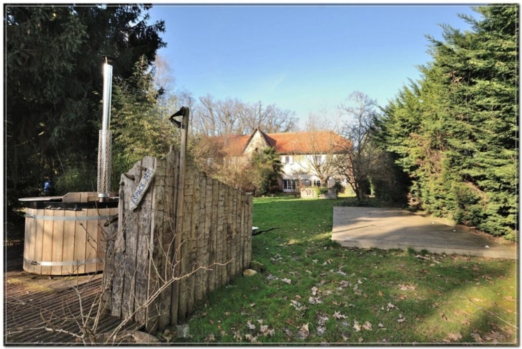 Photos 2 - Touristique - Propriété à vendre 12 pièces 560 m² PONTIACQ VIELLEPINTE (64)