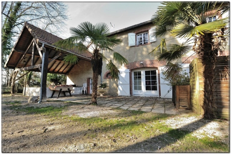 Photos 4 - Touristique - Propriété à vendre 12 pièces 560 m² PONTIACQ VIELLEPINTE (64)