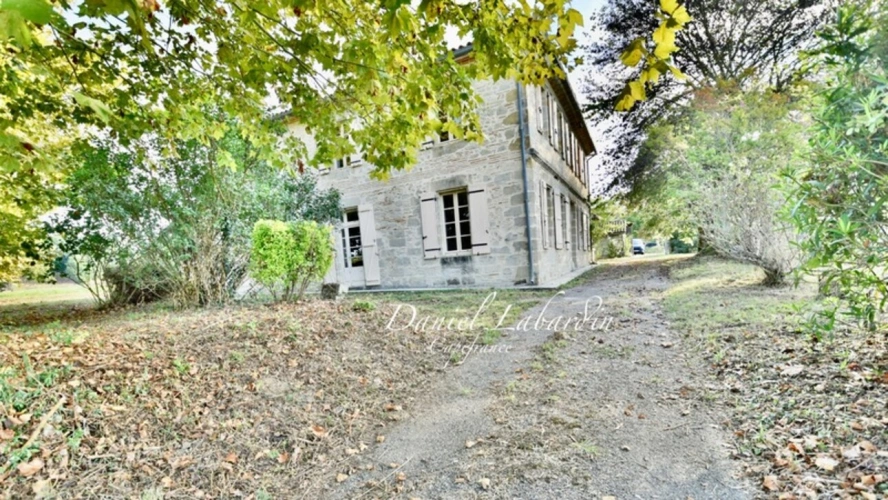 Photos 2 - Touristique - Propriete à vendre 9 pièces proche de TONNEINS (47)