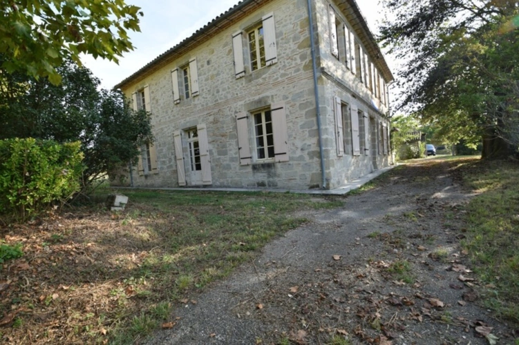 Photos 6 - Touristique - Propriete à vendre 9 pièces proche de TONNEINS (47)