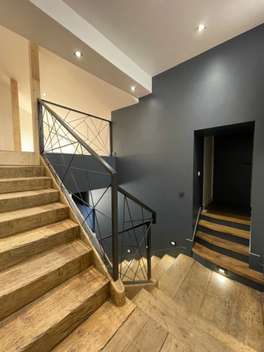 Photos 8 - Tourist - Grande Ferme de 250m2 habitables avec 700m2 de dépendances sur un terrain de 7500m2 proche de Feurs