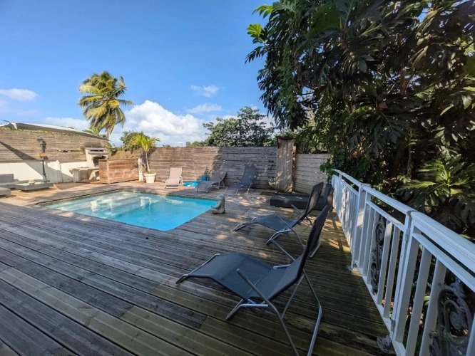 Photos 2 - Touristique - Maison divisée en deux logements/gîtes avec piscine idéal investisseurs