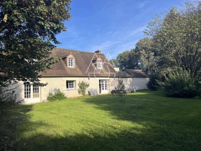 Photos 7 - Prestige - MANOIR DU XV et XVIIIème à 15 minites de TOURS avec 90 hectares d'un seul tenant