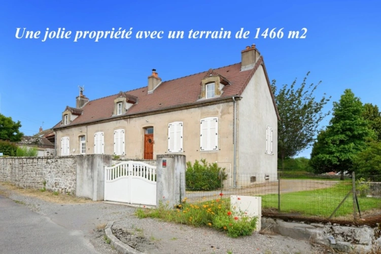 Photos 1 - Tourist - Property of 140 m2 in Auxy, with 1466 m2 of enclosed land.