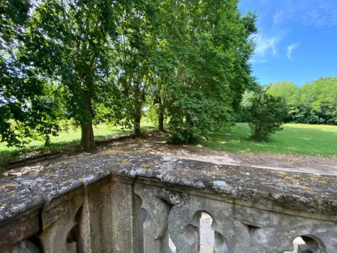 Photos 19 - Prestige - Dpt Gard (30), à vendre dans le Gard, propriété viticole en AOP Côtes du Rhône sur 25 hectares avec Château du XVème siècle