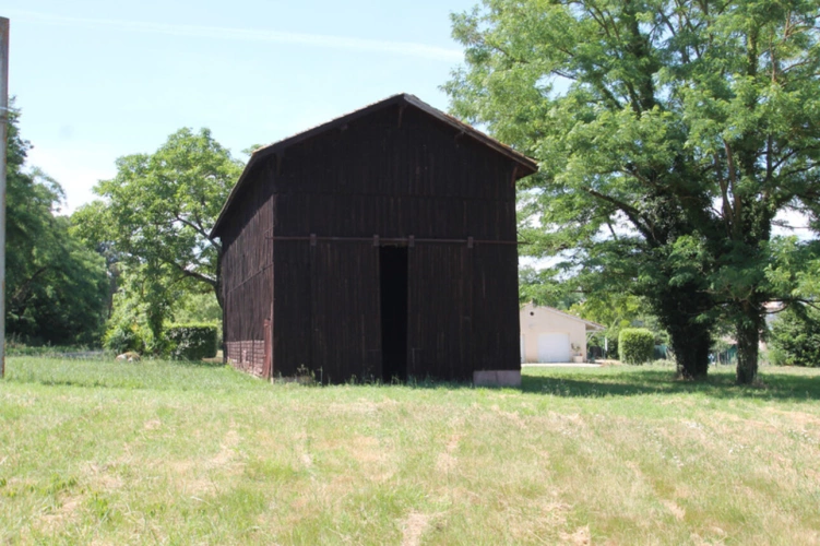 Photos 1 - Touristique - Dpt Lot et Garonne (47), à vendre proche de MARMANDE SECHOIR  de 110 m² - Terrain de 3172 m²