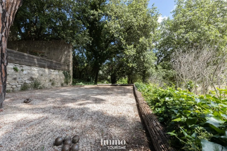 Photos 11 - Touristique - Propriété d'hôtes d'exception au pied du mont Ventoux
