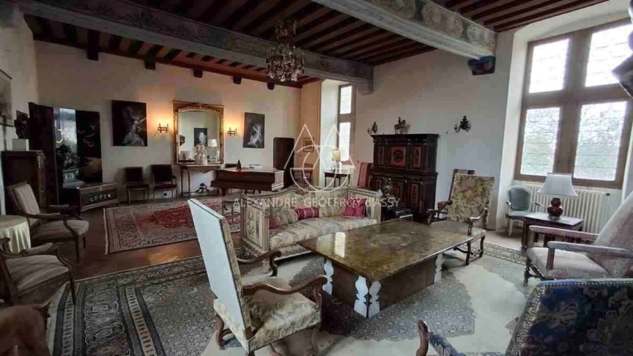 Photos 15 - Equestrian - Superb historic 15th century castle with 20 rooms near SABLE SUR SARTHE