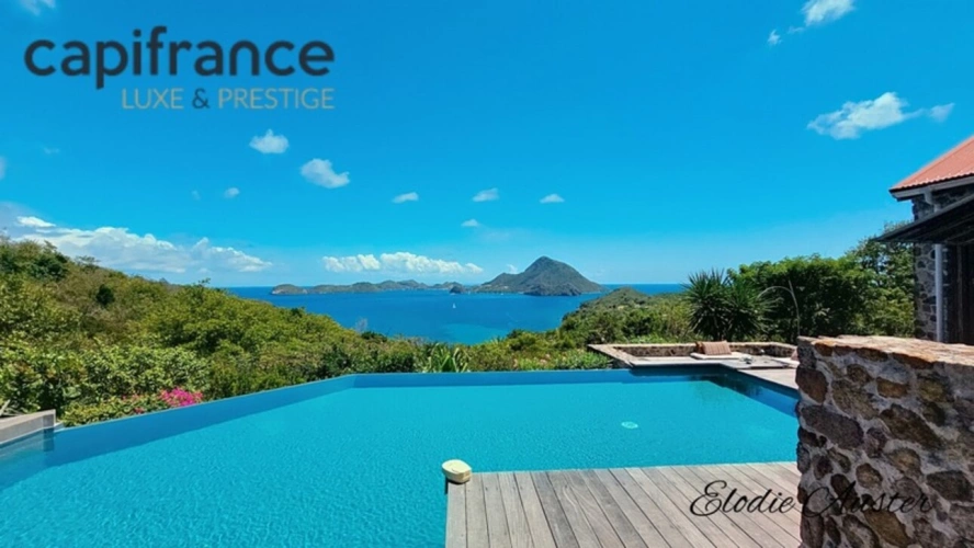 Photos 2 - Prestige - Propriété d'exception face à la baie des Saintes TERRE DE BAS (971)
