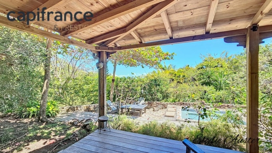 Photos 18 - Prestige - Propriété d'exception face à la baie des Saintes TERRE DE BAS (971)