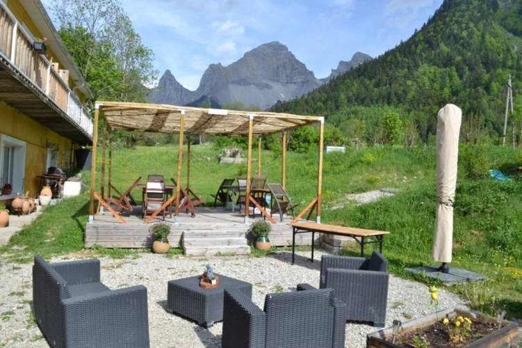 Photos 2 - Touristique - À VENDRE : PROPRIÉTÉ D’EXCEPTION sur 3000m² de terrain À LUS-LA-CROIX-HAUTE