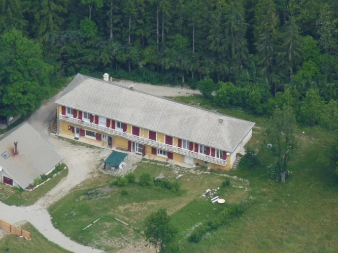 Photos 3 - Touristique - À VENDRE : PROPRIÉTÉ D’EXCEPTION sur 3000m² de terrain À LUS-LA-CROIX-HAUTE