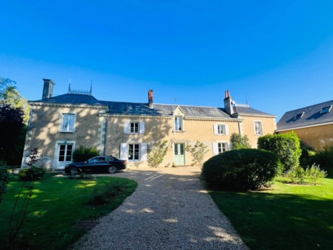 Photos 2 - Prestige - Propriété maison de maitre à  CHATELLERAULT (86)