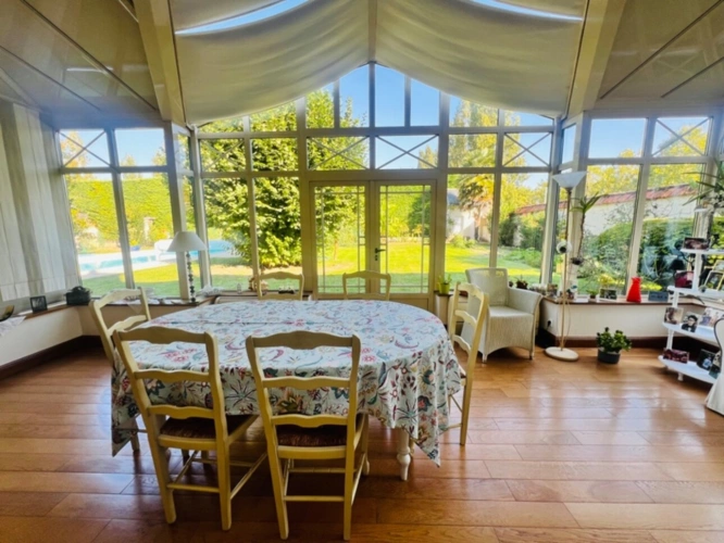 Photos 10 - Prestige - Propriété maison de maitre à  CHATELLERAULT (86)