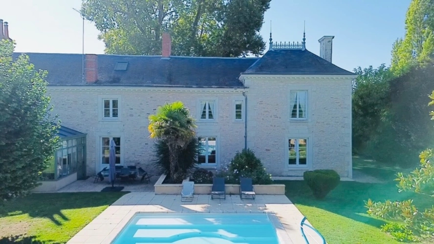Photos 11 - Prestige - Propriété maison de maitre à  CHATELLERAULT (86)