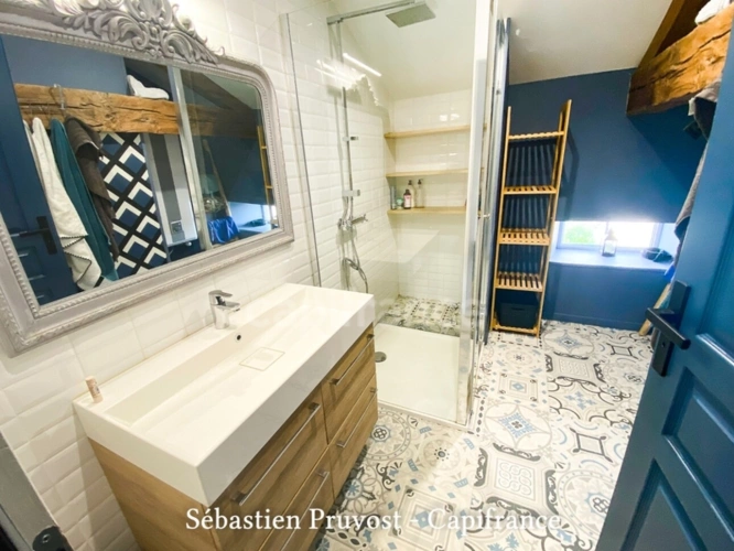 Photos 16 - Prestige - Dordogne (24) - Propriété à vendre 9 pièces AUGIGNAC, terrain 8 900 m², 300 m² habitables, piscine, dépendance, 8 chambres