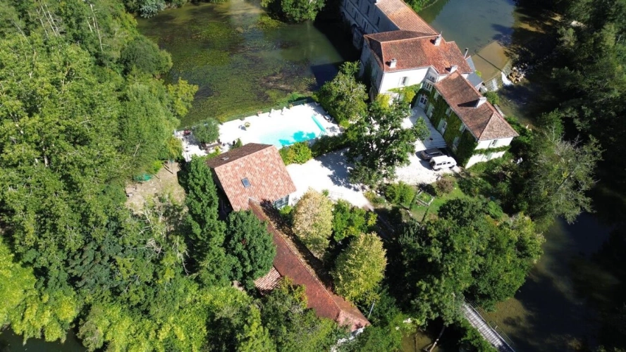 Photos 1 - Prestigious - House