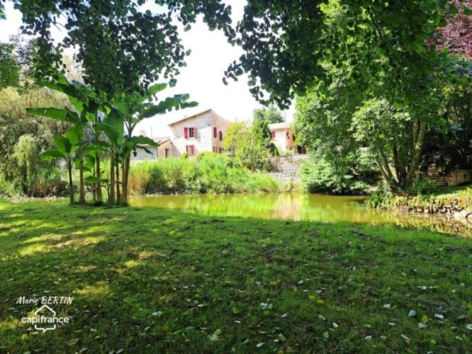 Photos 35 - Prestige - Propriété à vendre 11 pièces CELLES SUR BELLE (79)