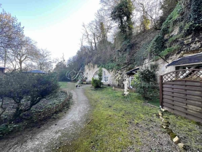 Photos 13 - Prestigious - Property for sale 14 rooms AMBOISE (37)