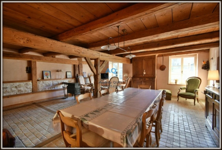 Photos 11 - Touristique - A vendre - Propriété - 340 m² (570 m² total) - 10 pièces - Le Poizat-Lalleyriat (01)