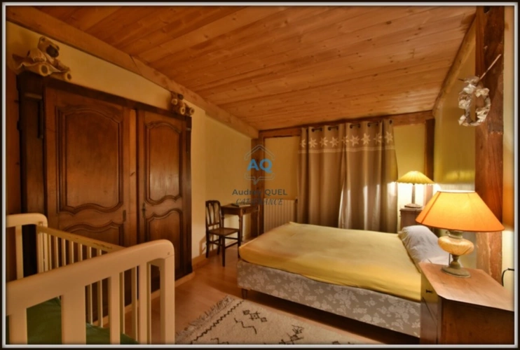 Photos 24 - Touristique - A vendre - Propriété - 340 m² (570 m² total) - 10 pièces - Le Poizat-Lalleyriat (01)
