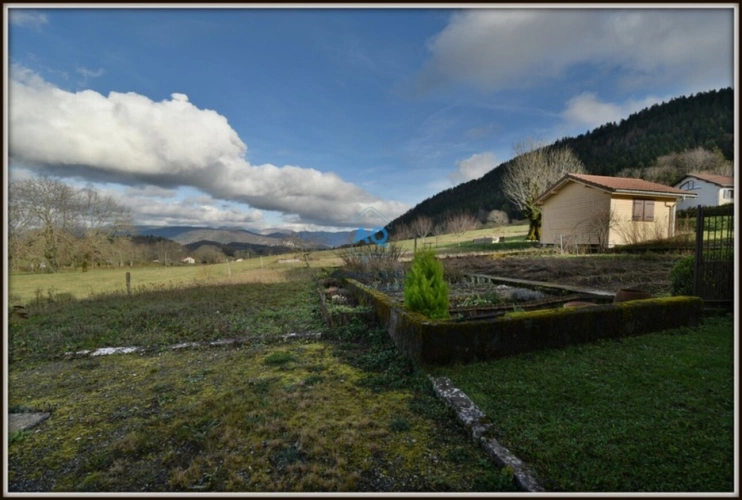Photos 34 - Touristique - A vendre - Propriété - 340 m² (570 m² total) - 10 pièces - Le Poizat-Lalleyriat (01)