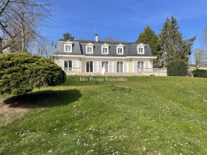 Photos 2 - Prestigious - Propriété de luxe en bord de Seine avec ponton privé et tenni