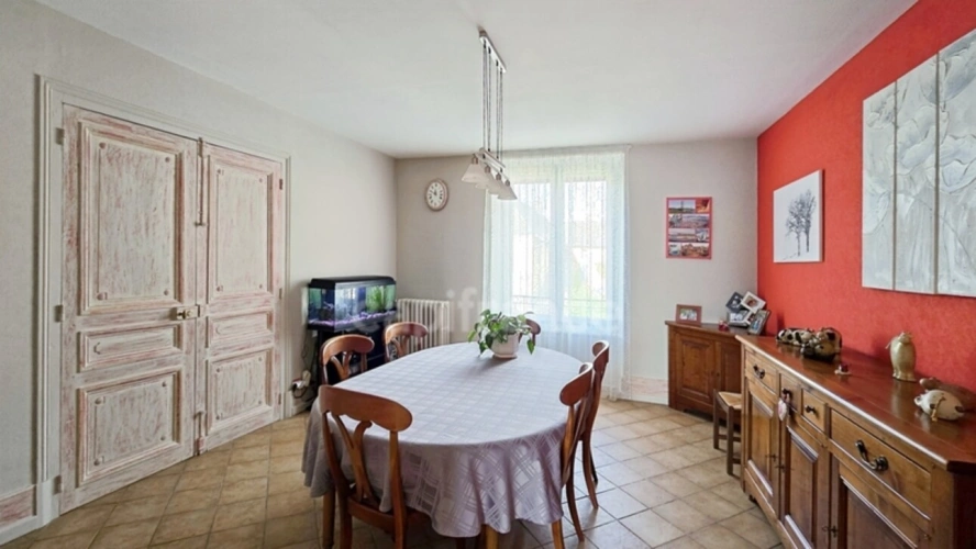 Photos 4 - Tourist - Dpt Saône et Loire (71), for sale near CHALON SUR SAONE property P7 of 268 m² - Land of 840.00 m²