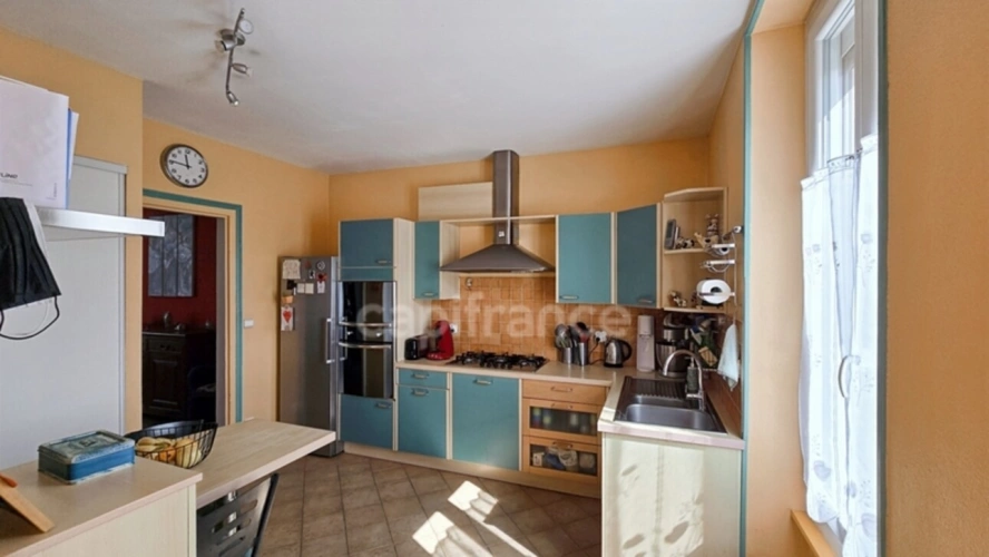 Photos 5 - Tourist - Dpt Saône et Loire (71), for sale near CHALON SUR SAONE property P7 of 268 m² - Land of 840.00 m²