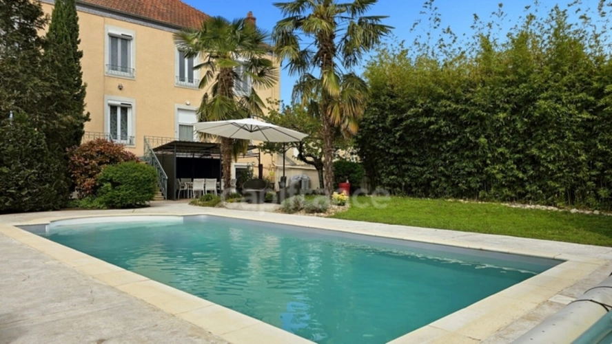 Photos 11 - Tourist - Dpt Saône et Loire (71), for sale near CHALON SUR SAONE property P7 of 268 m² - Land of 840.00 m²